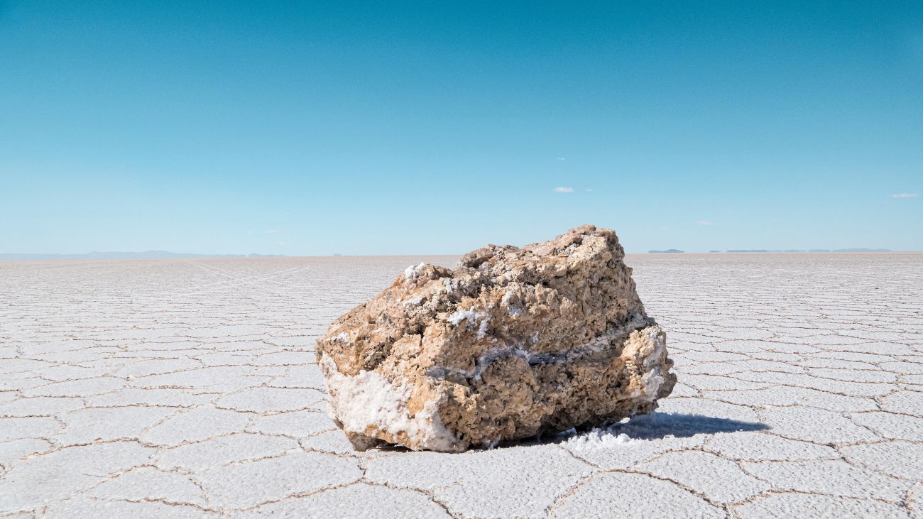Yacimientos de litio revolucionan la geología mundial según estudios en Australia