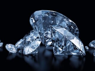 Sudáfrica se une a esfuerzo para promover diamantes reales: impacto global