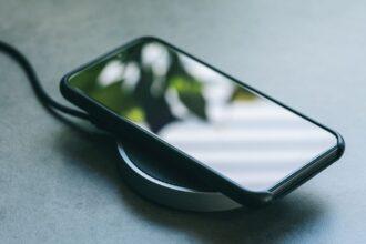 La carga inalámbrica desbanca a la tradicional