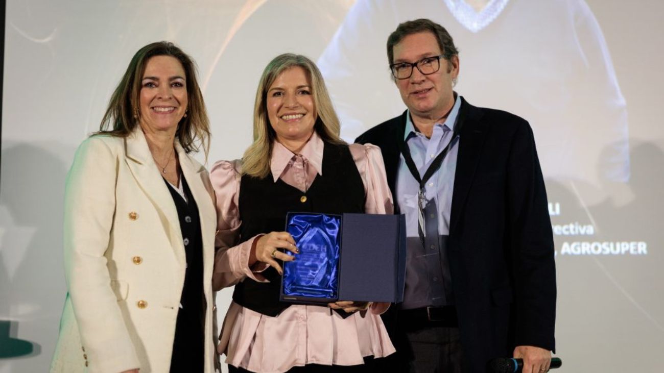 María Teresa González de Statkraft en Chile recibe premio excepción en liderazgo de personas