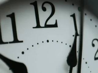 Chile se prepara para el cambio de hora al horario de verano