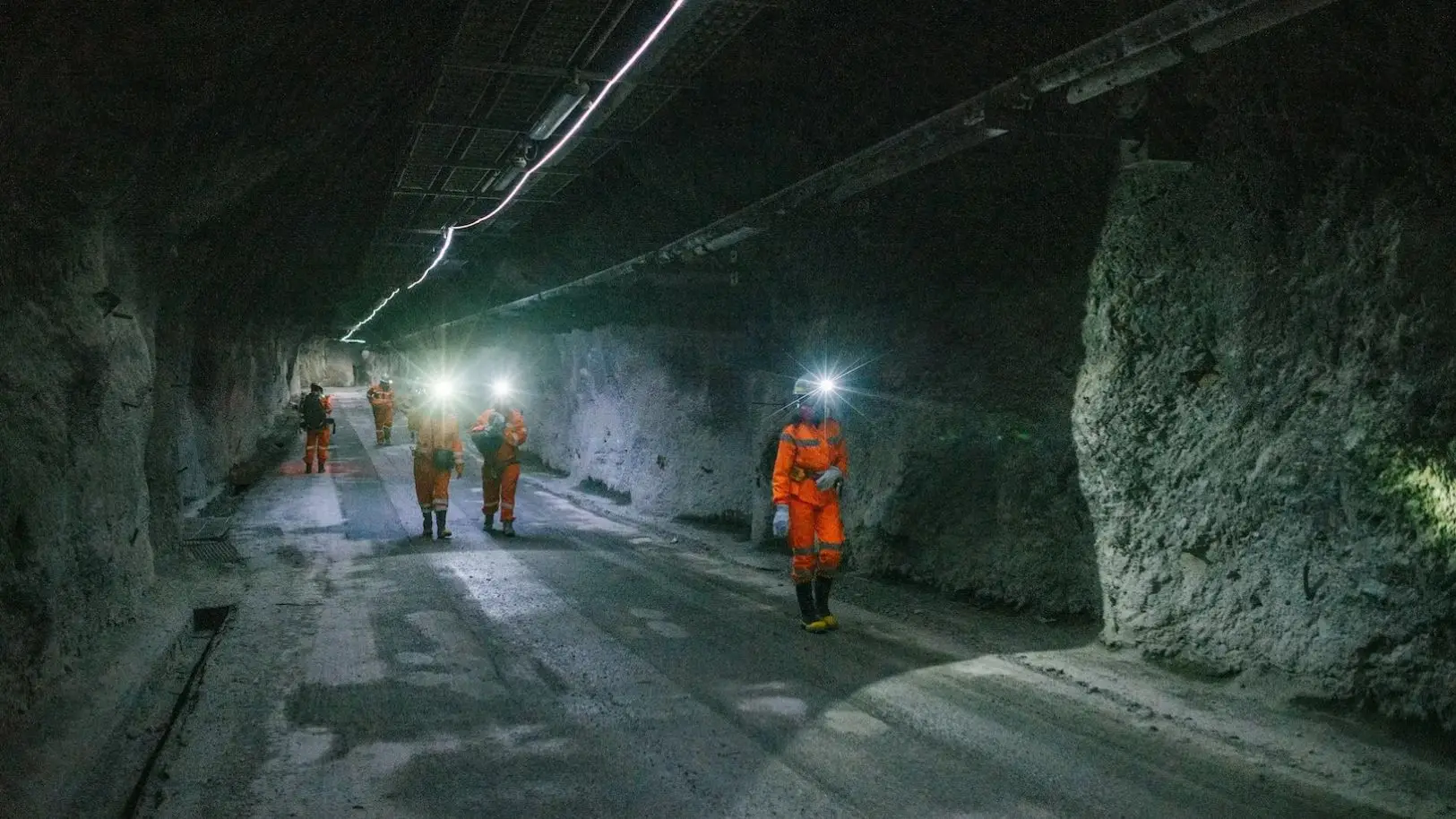 Codelco reanuda operaciones en El Teniente tras derrumbe mortal