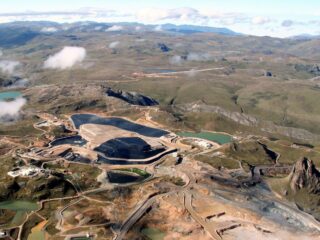 Barrick cae en bolsa tras problemas en Mali por restricciones de exportación
