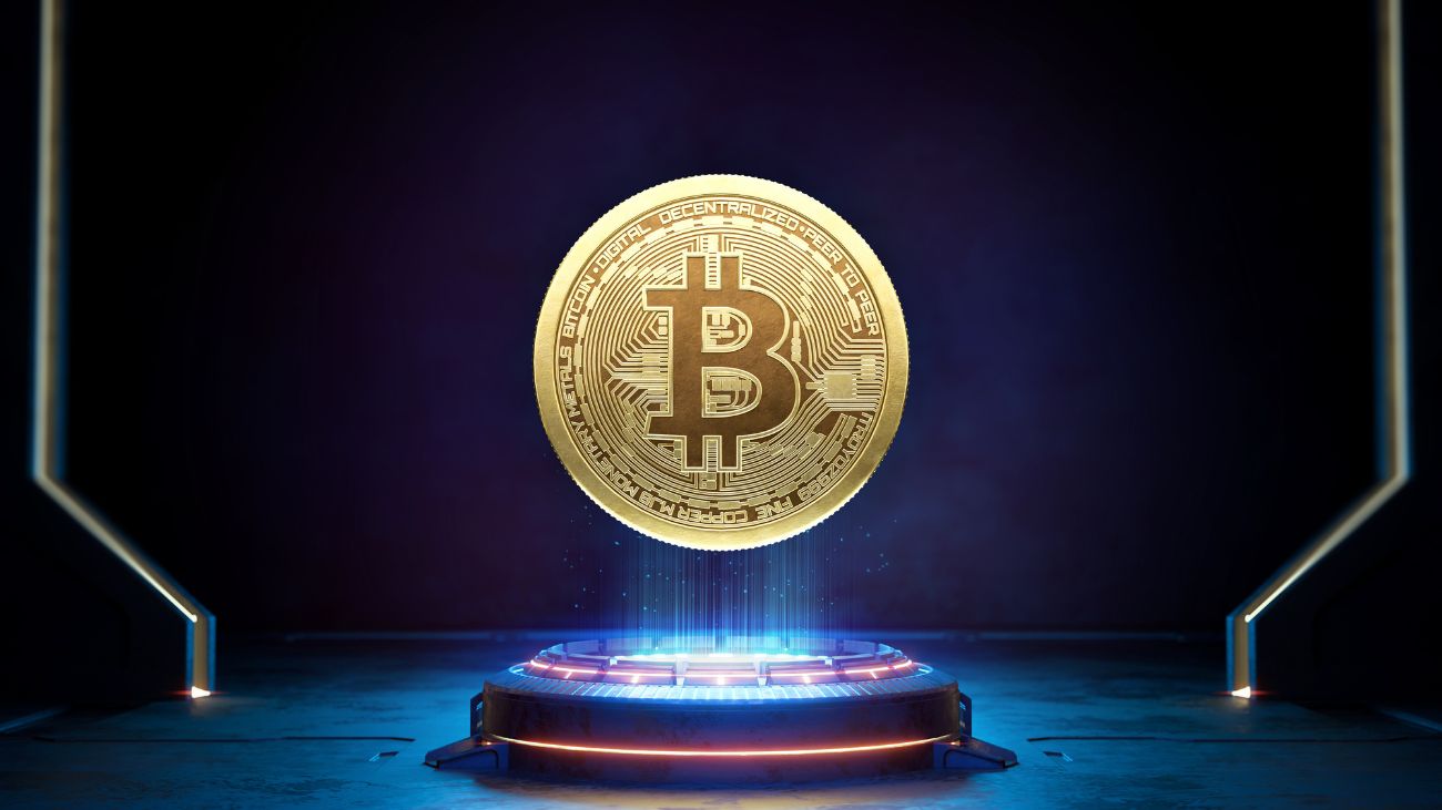 Bitcoin a US$ 120.418 y cerca de su récord histórico