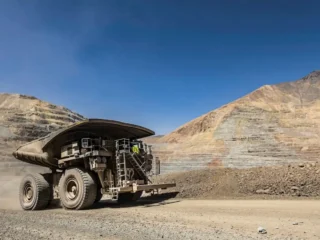 Creación de Comité para Política de Seguridad y Salud Laboral en Minería