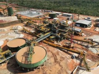 Sigma Lithium impresiona a inversores con aumento en producción y reducción de costos
