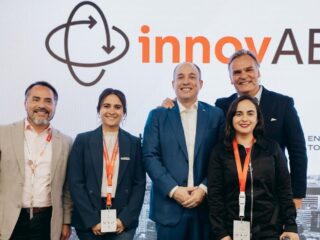 ABB y Socialab lanzan InnovABB para potenciar la innovación sostenible