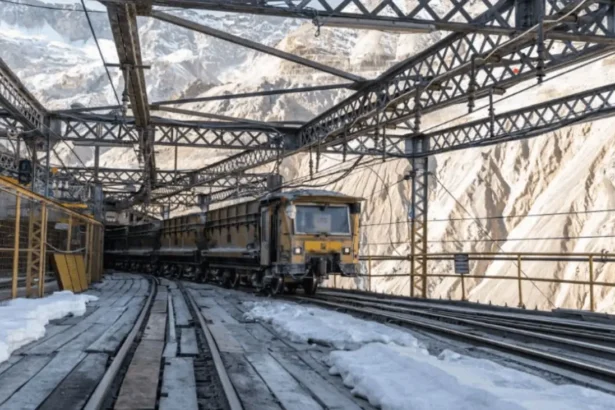 Ferrocarril Teniente 5: Tradición y tecnología en la minería chilena
