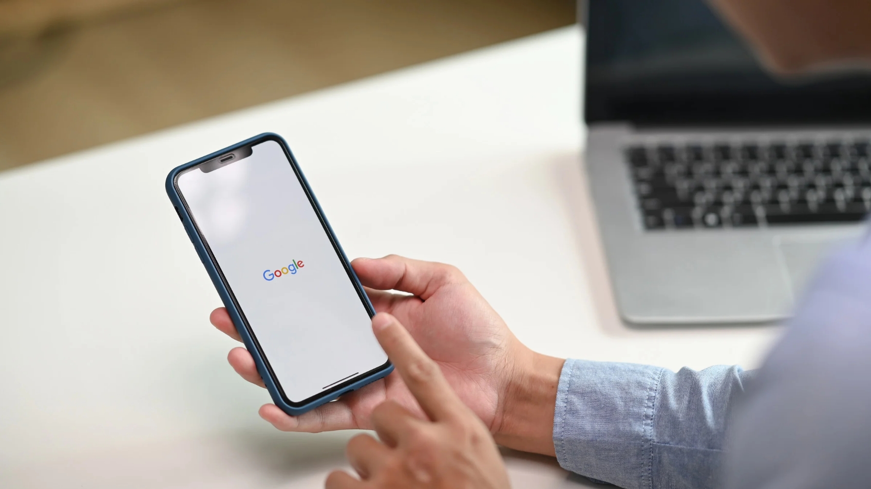 Google actualiza Gemini con respuestas personalizadas y chats temporales