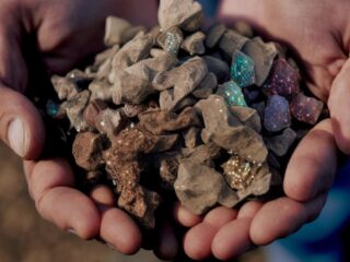 Aclara Resources y Virginia Tech se asocian para planta de tierras raras