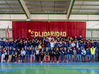 Liceo de Pica recibió la visita de Deportes Iquique para conmemorar la Semana de la Educación Técnico Profesional