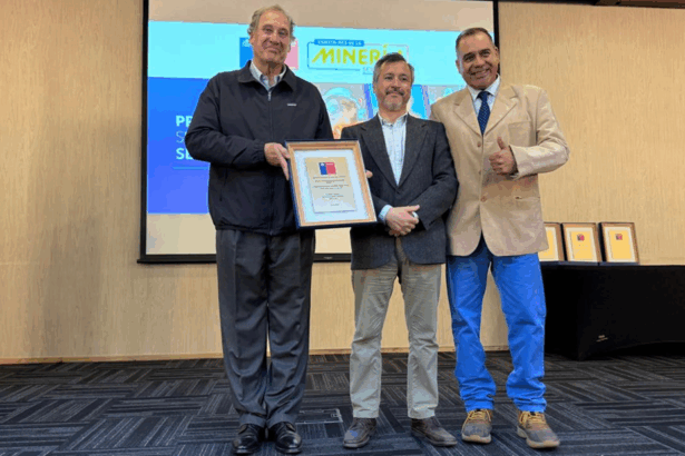Seguridad en minería: Sernageomin entrega premios 2025 a empresas, sindicatos y profesionales