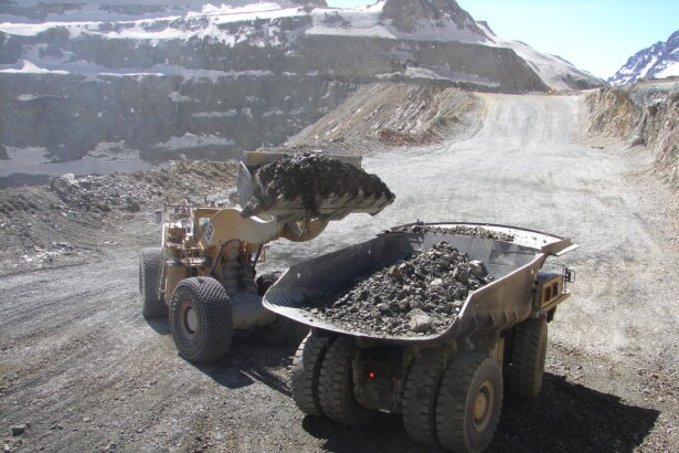 Chile sumará 700 mil toneladas de cobre y 50 mil de hidróxido de litio hacia 2026