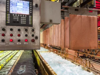 CODELCO produce 1,35 millones de toneladas de cobre fino en 2025 con costos al alza