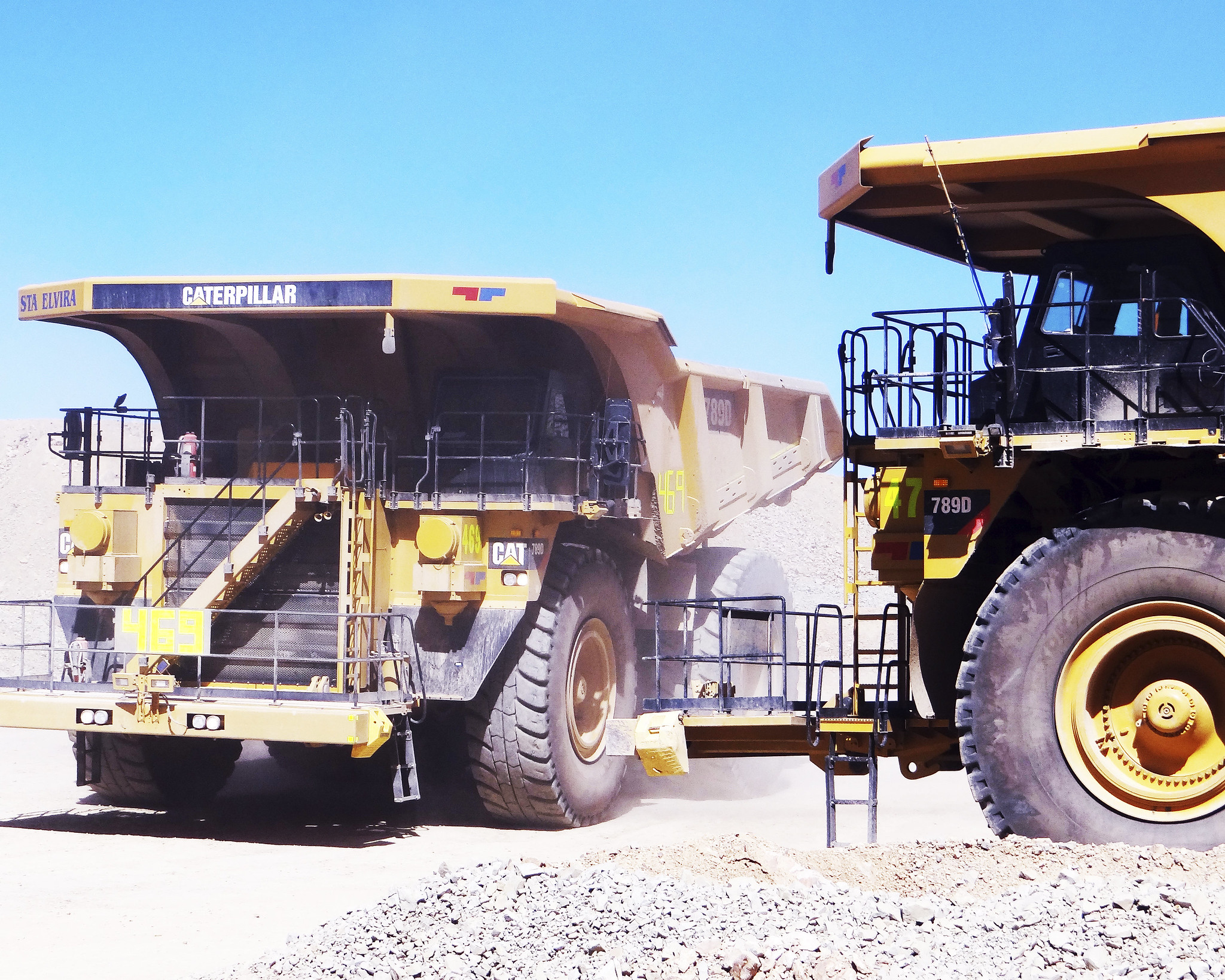 Codelco abre 20 cupos para mujeres operadoras en Radomiro Tomic