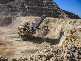 Codelco mejora resultados semestrales y avanza en proyectos clave