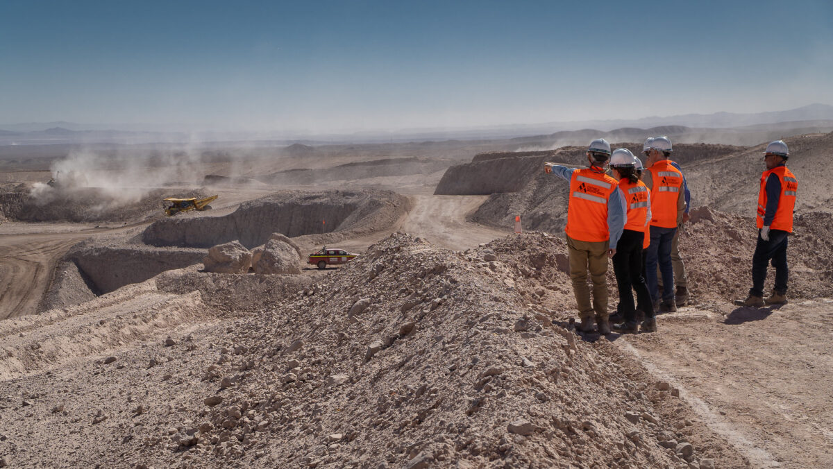 Región de Antofagasta sumará +30% de producción de cobre y crecerá 10% en ventas de litio con proyectos al 2026