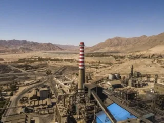 ENAMI logra utilidades a junio y avanza en asociación con Rio Tinto para proyecto de litio