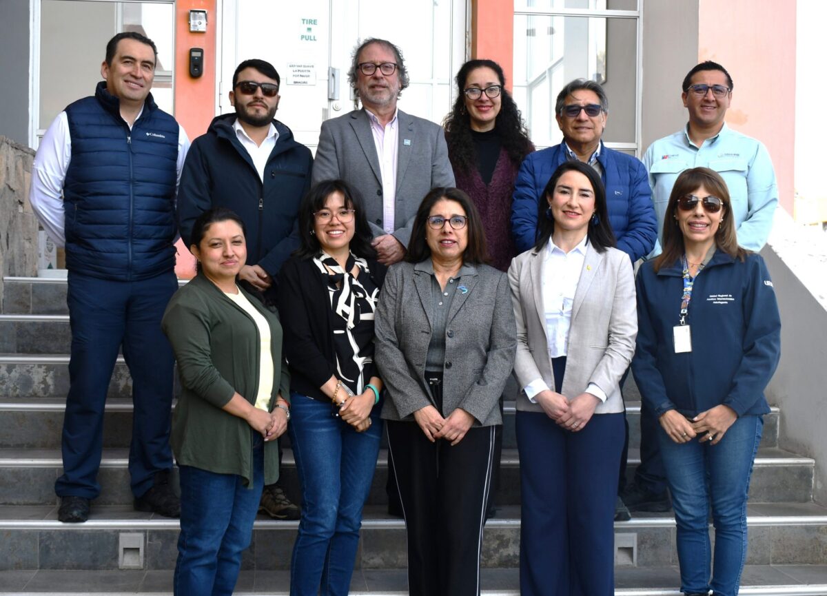 Delegación de Cundinamarca visitó el CDEA-UA en el marco de la Cooperación Chile–Colombia Delegación de Cundinamarca visitó el CDEA-UA en el marco de la Cooperación Chile–Colombia
