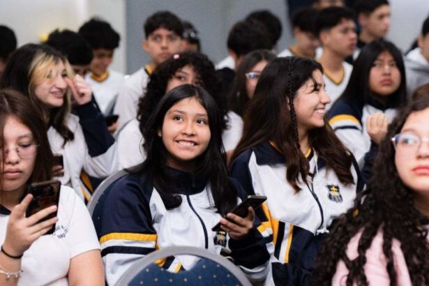 Cerro Colorado | BHP lanza programa de habilidades digitales para más de 1.000 estudiantes de Tarapacá