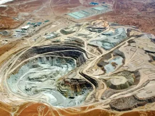 El peso que tendrá Chile en el negocio de cobre del nuevo gigante Anglo Teck