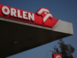 Orlen y Synthos se unen para construir planta nuclear en Polonia
