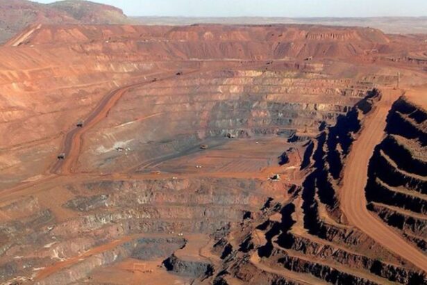 Taludes mineros: Esteban Hormazábal plantea enfoque multidisciplinario para un diseño más seguro