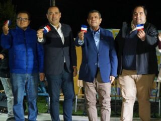 Ventanas Ilumina: programa de luminarias con energía solar beneficia a 15 mil vecinos de Puchuncaví