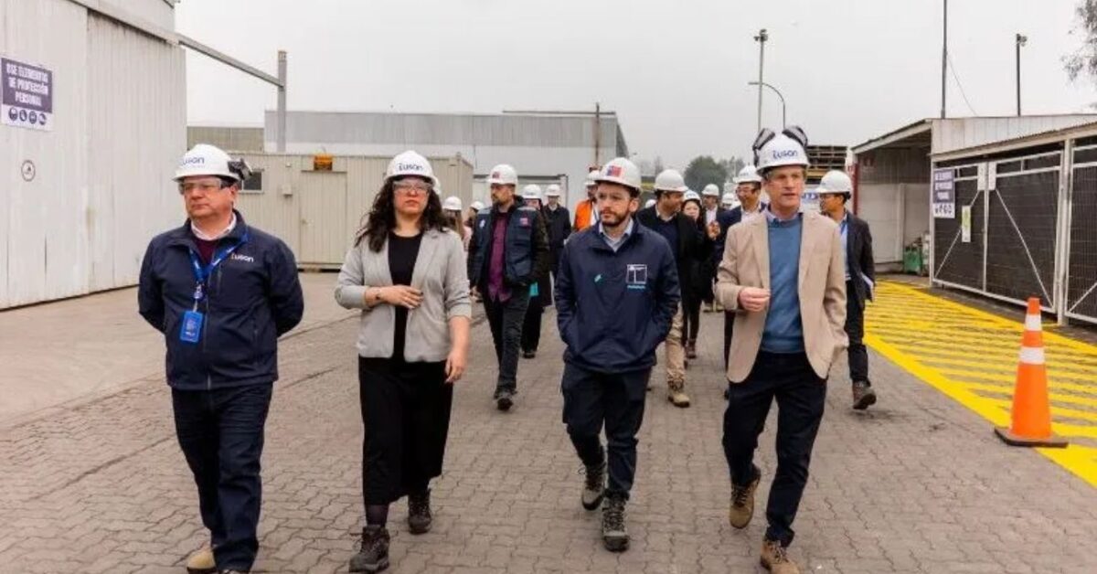 CGE y Tusan lideran la revolución verde en distribución eléctrica CGE y Tusan lideran la revolución verde en distribución eléctrica