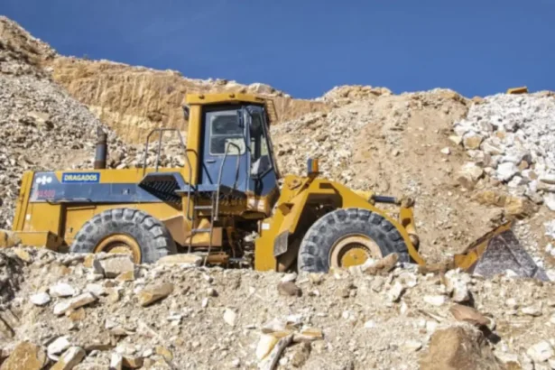 Aprobación de 16 proyectos mineros privados en Perú: inversión de 74,1 millones.