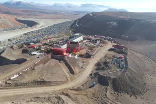 Gold Fields y ABB modernizan operaciones mineras en Salares Norte con tecnología digital