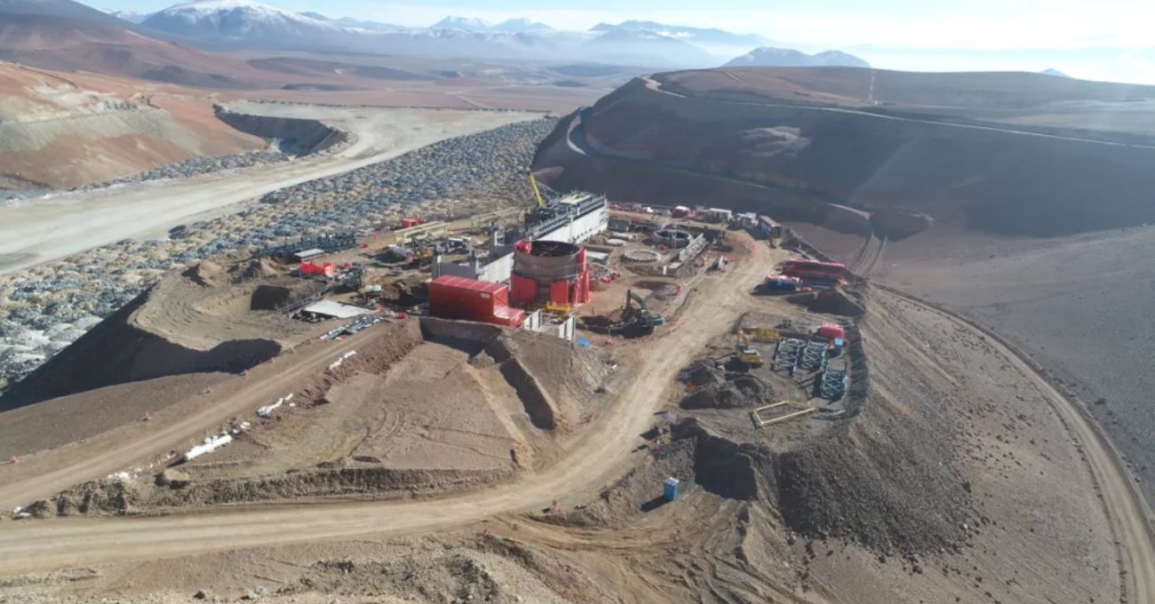 Gold Fields y ABB modernizan operaciones mineras en Salares Norte con tecnología digital