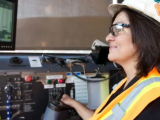 POSTULA: Antofagasta Minerals – Operadora Mina – Turno 7×7 D/N Compañía Minera los Pelambres