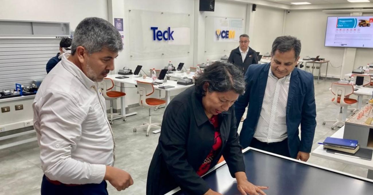 CEIM y Corfo impulsan innovación tecnológica en proveedores de la minería de Tarapacá