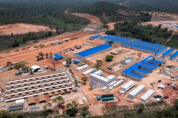 Costoso desafío de Rio Tinto: Refinería clave en mina Simandou-Guinea