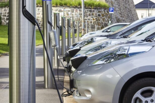Exxon desarrolla nuevo grafito que promete extender la vida útil de las baterías de vehículos eléctricos