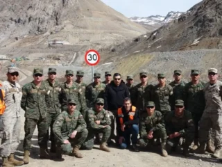 Codelco Andina y Escuela de Montaña: unidos por seguridad en alta montaña