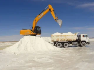 Precio del litio cae: ¿Recuperación en 2026 una posibilidad?