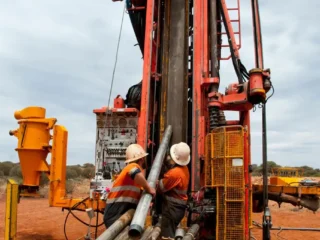 Daura Gold halla nueva veta de plata y oro en proyecto Antonella, Perú