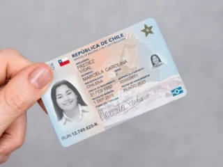Extensión de cédulas: beneficios para adultos mayores en Chile