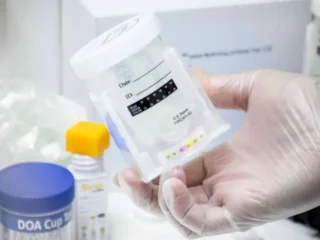 Alarmante consumo de alcohol en mineros chilenos: impacto en seguridad laboral