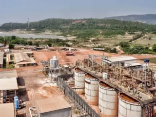 Aura Minerals declara producción comercial en Borborema