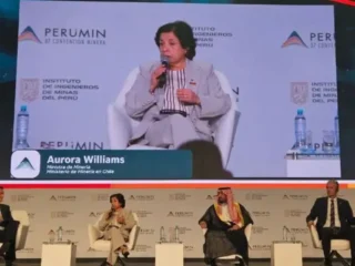 Chile y Perú forjan alianza para liderar la minería global del futuro