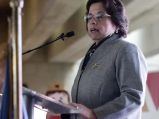 Ministra chilena promueve alianza minera con Perú en PERUMIN 37