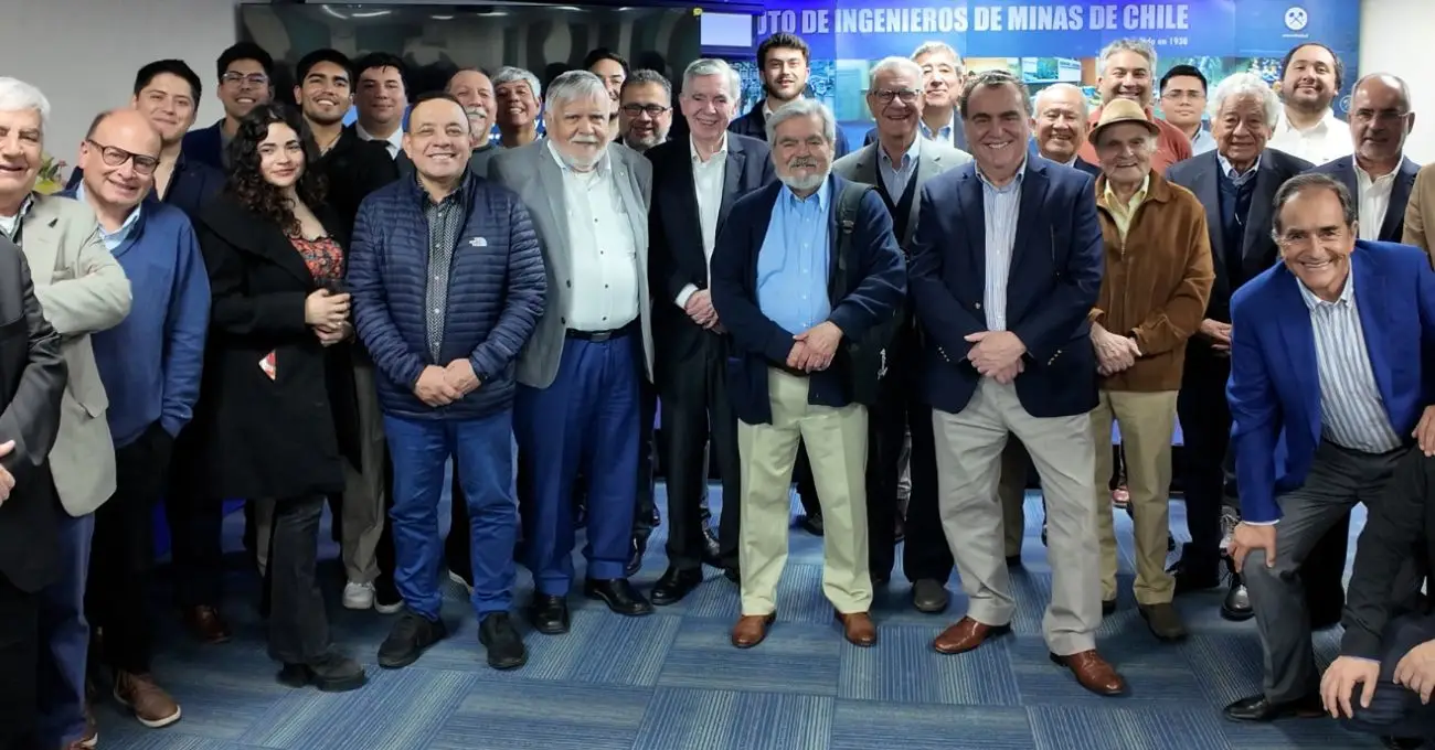 El IIMCh celebró su 95° Aniversario con arte, historia y camaradería