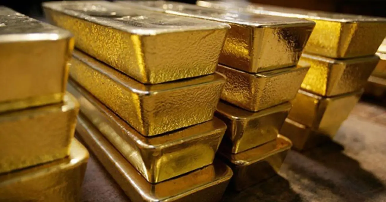 Oro alcanza histórico USD 3.800/onza ante incertidumbre mundial y tensiones geopolíticas