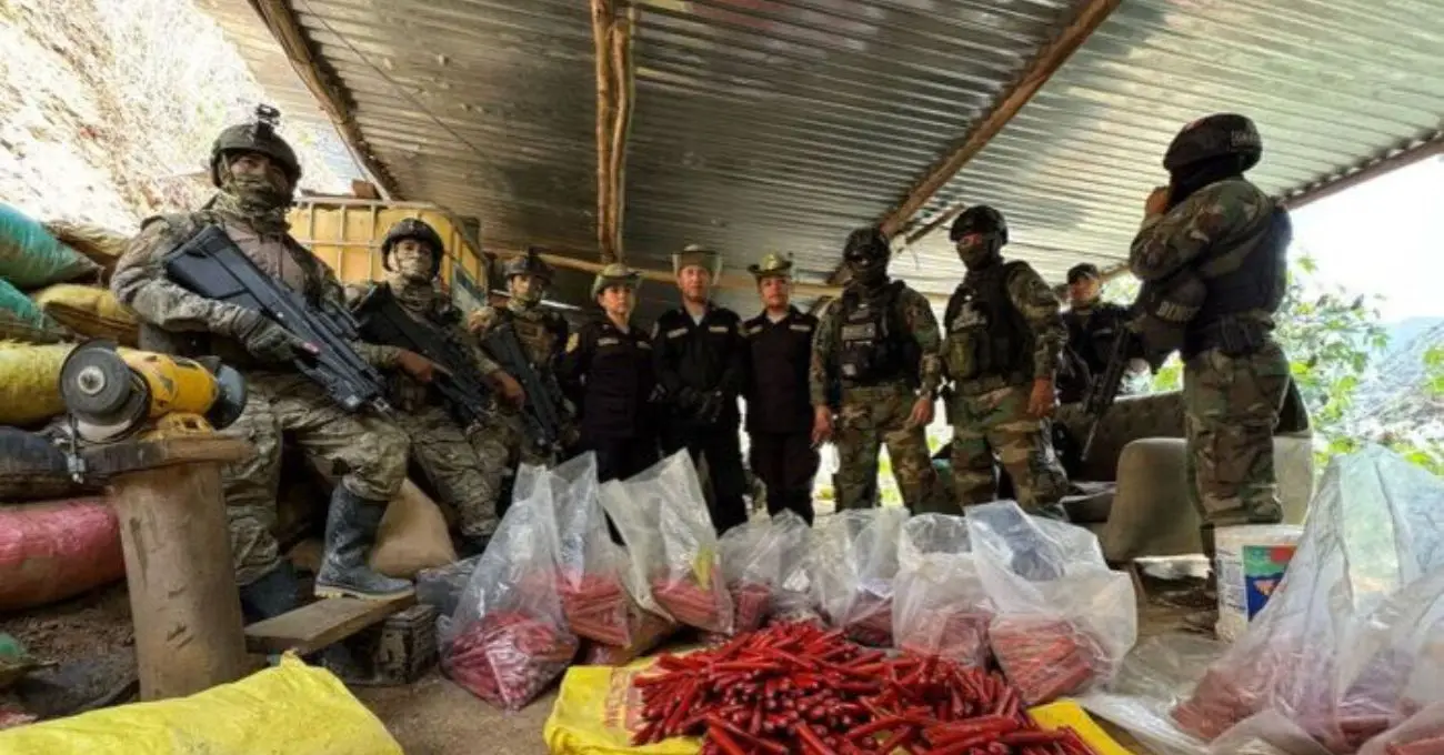 Autoridades peruanas incautan bienes mineros ilegales en Pataz por S/ 2.2 millones Autoridades peruanas incautan bienes mineros ilegales en Pataz por S/ 2.2 millones