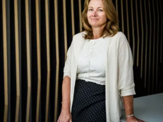 AbraSilver nombra a Marie Inkster como directora y presidenta de la junta