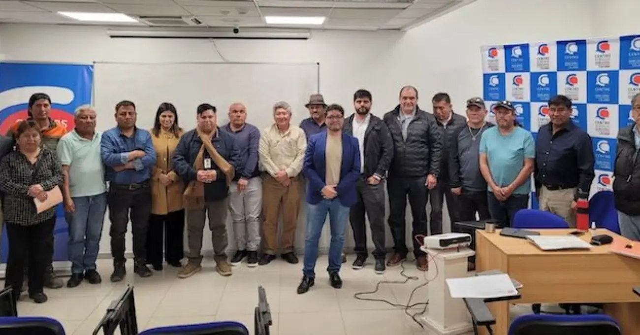 Gremios de Pequeña Minería fueron capacitados en Economía Social Gremios de Pequeña Minería fueron capacitados en Economía Social