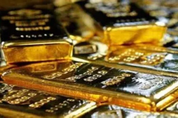 Oro marca máximo histórico ante expectativa de recorte de tasas en EE.UU.